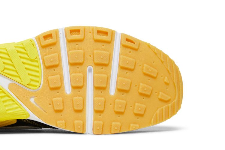 Nike Air Max Excee 'Go The Extra Smile'