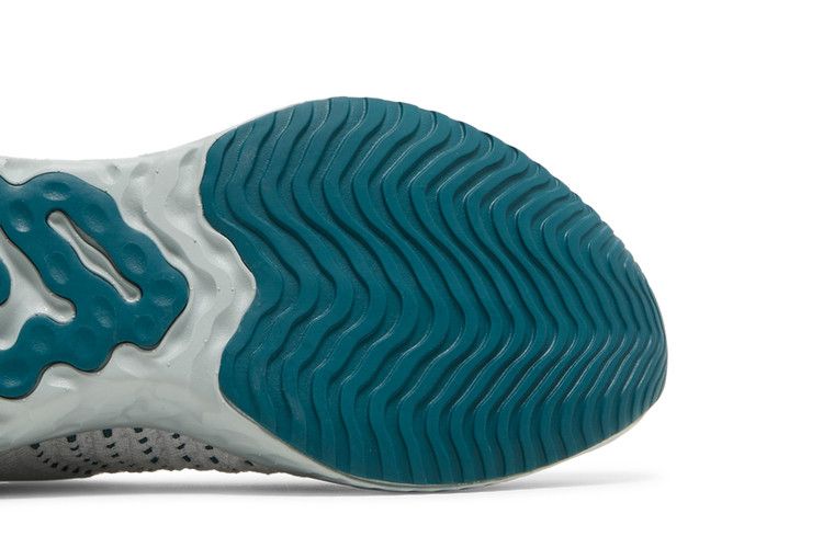 Nike Wmns React Phantom Run Flyknit 2 'Platinum Tint Dark Teal Green'