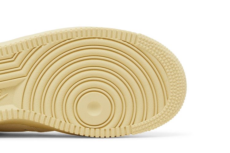 Nike Wmns Air Force 1 '07 LX 'Coconut Milk'