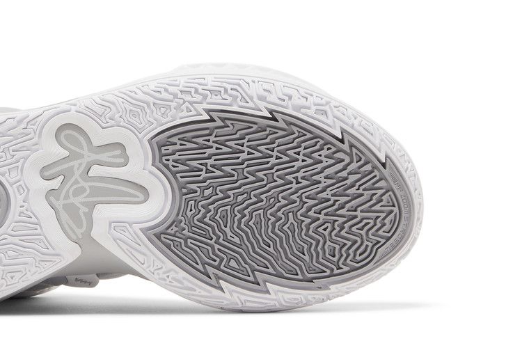 Nike Men's Kyrie Infinity TB 'Wolf Grey'