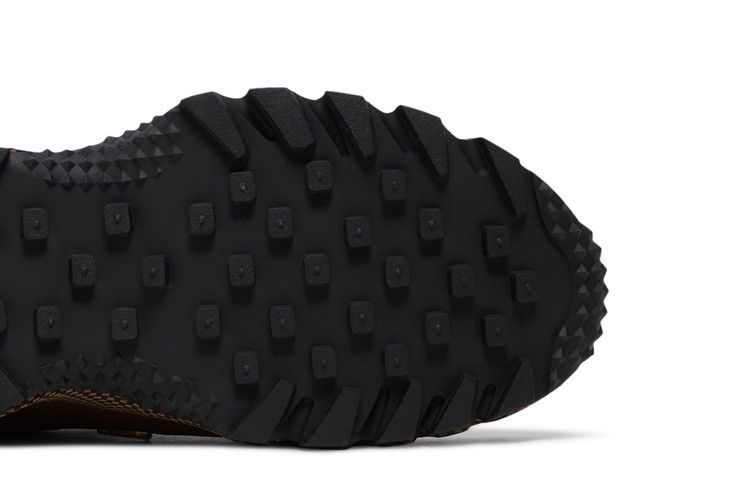 Jacquemus x Nike Wmns Air Humara LX 'Brown'