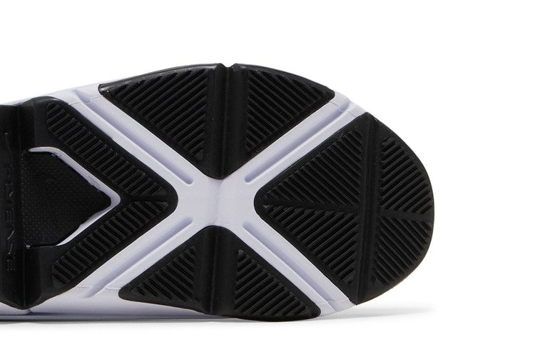 Nike Wmns GO FlyEase 'White Black'