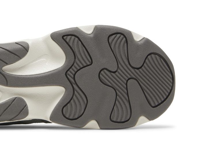Nike Wmns Tech Hera 'Mica Green'