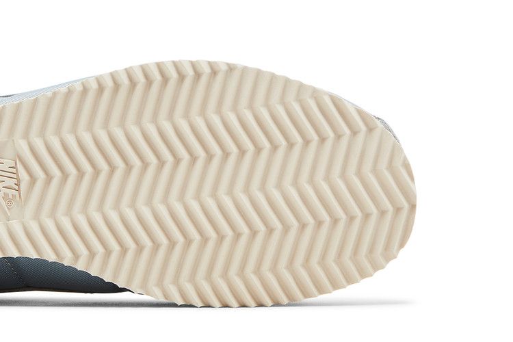 Nike Wmns Cortez 'Light Pumice'