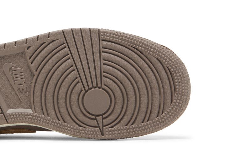 Air Jordan 1 Low SE Craft GS 'Inside Out - Taupe Haze'
