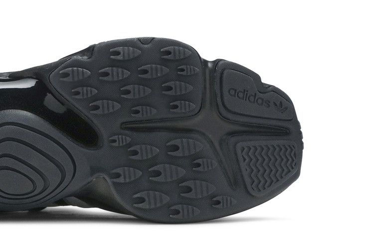 Adidas Wmns Magmur Runner 'Black White'