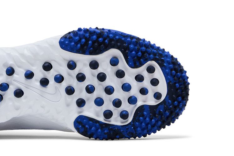 Nike Wmns Alpha Huarache Elite 4 TF 'White Hyper Royal'