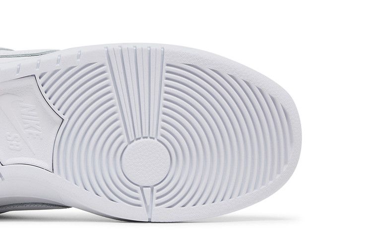 Nike Men's Dunk Low Pro SB 'Triple White'