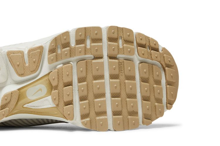 Nike Wmns Air Zoom Vomero 5 'Light Bone'