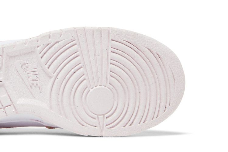 Nike Wmns Dunk High 'Doernbecher XIX'