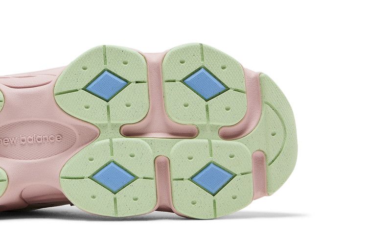 New Balance 9060 Big Kid 'Grey Matter Pink'