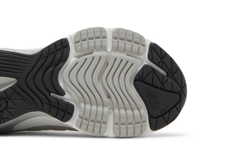 New Balance 990v6 Big Kid 'Castlerock'