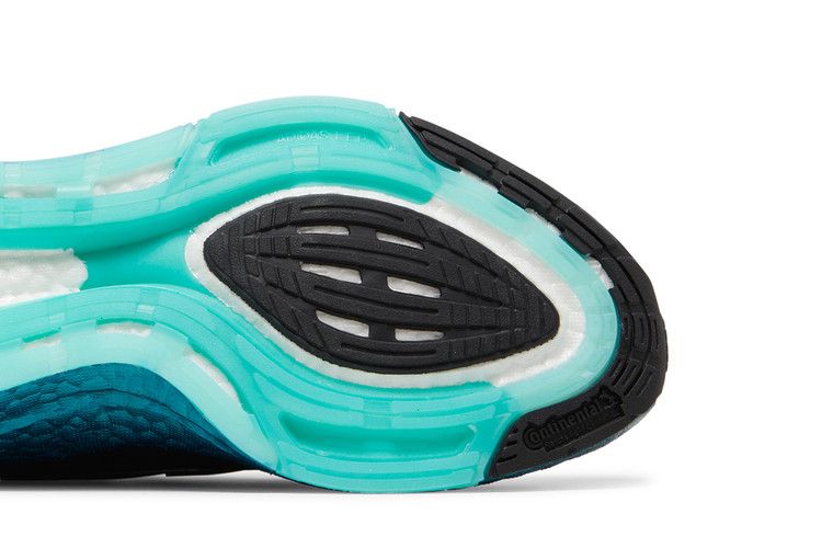 adidas UltraBoost 22 'Black Mint Rush'