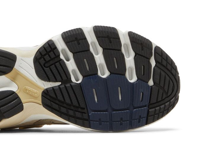 adidas Wmns Astir 'Orbit Green Wonder White'