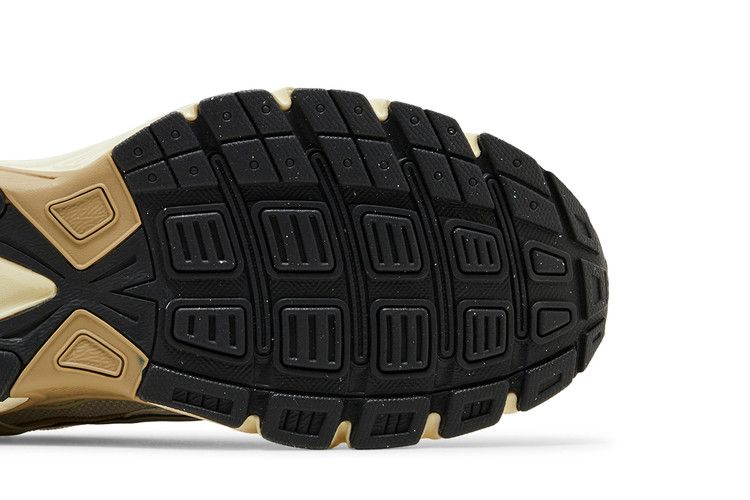 Nike Initiator 'Light Bone Cargo Khaki'