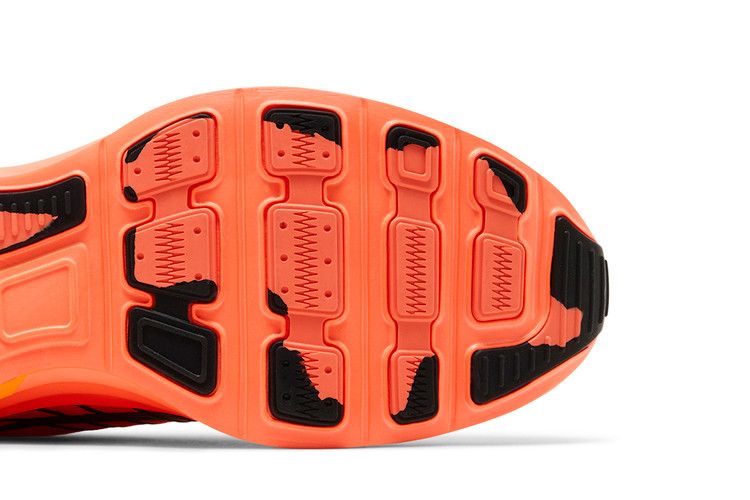 Nike Lunar Roam 'Hyper Crimson'