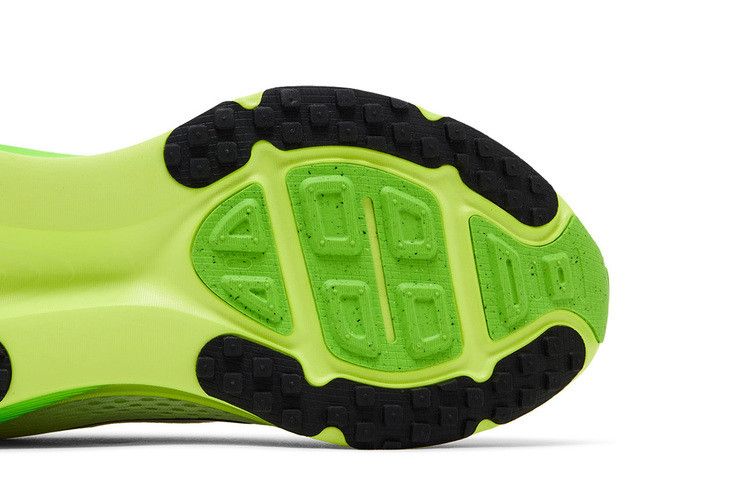 Nike Wmns Vomero 18 'Electric Green'