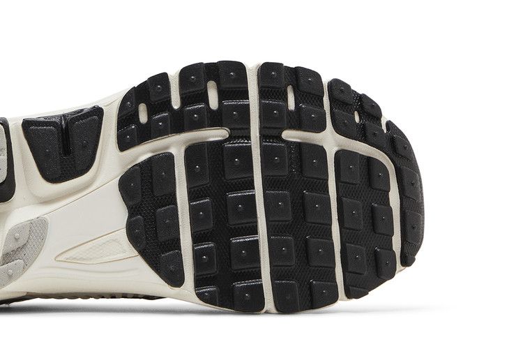 Nike Wmns Air Zoom Vomero 5 'Photon Dust Black'