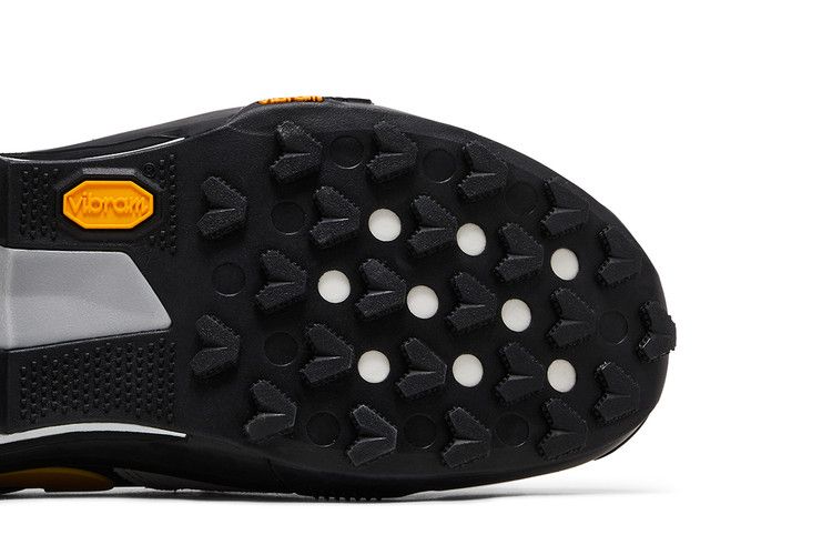sacai x Nike Zegamadome 'Matte Silver Tour Yellow'