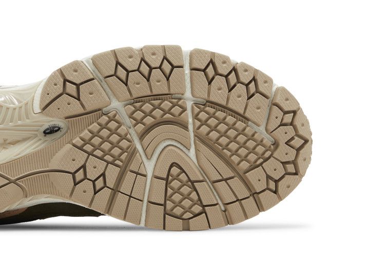 New Balance 1906F 'Dark Moss Frappe'