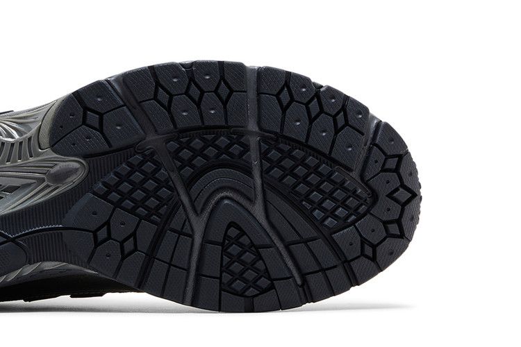 New Balance 1906R 'Black Silver'