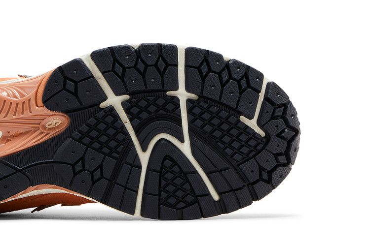 New Balance 2002R 'Copper Infield Clay'
