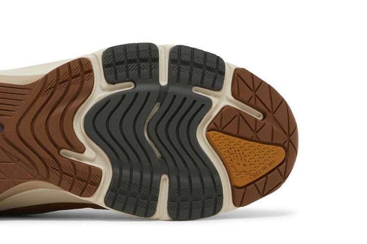 Carhartt WIP x New Balance 990v6 Made in USA 'Sculpture Center'