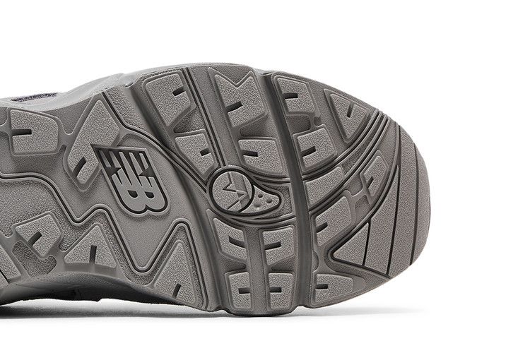 New Balance 850 'Grey'