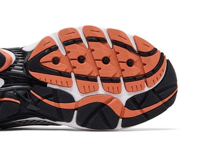 Saucony Progrid Omni 9 'Silver Orange'
