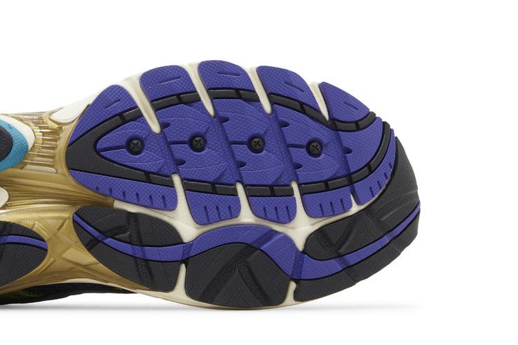 Saucony Progrid Omni 9 'Crystal Cave'